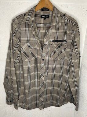 Eighty Eight Plaid Button Down With Front Pockets